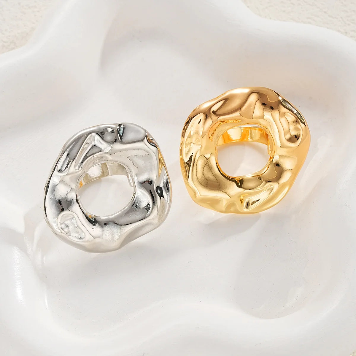 Abstract Ring Duo — product and styling view 2