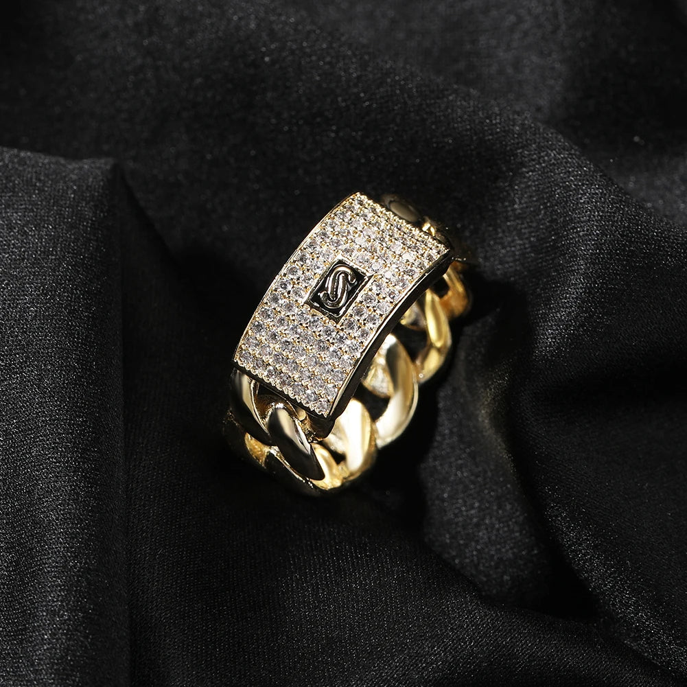 Pavé Link Ring — product and styling view 4