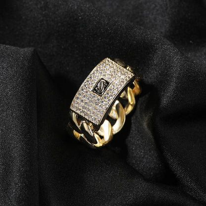 Pavé Link Ring — product and styling view 4