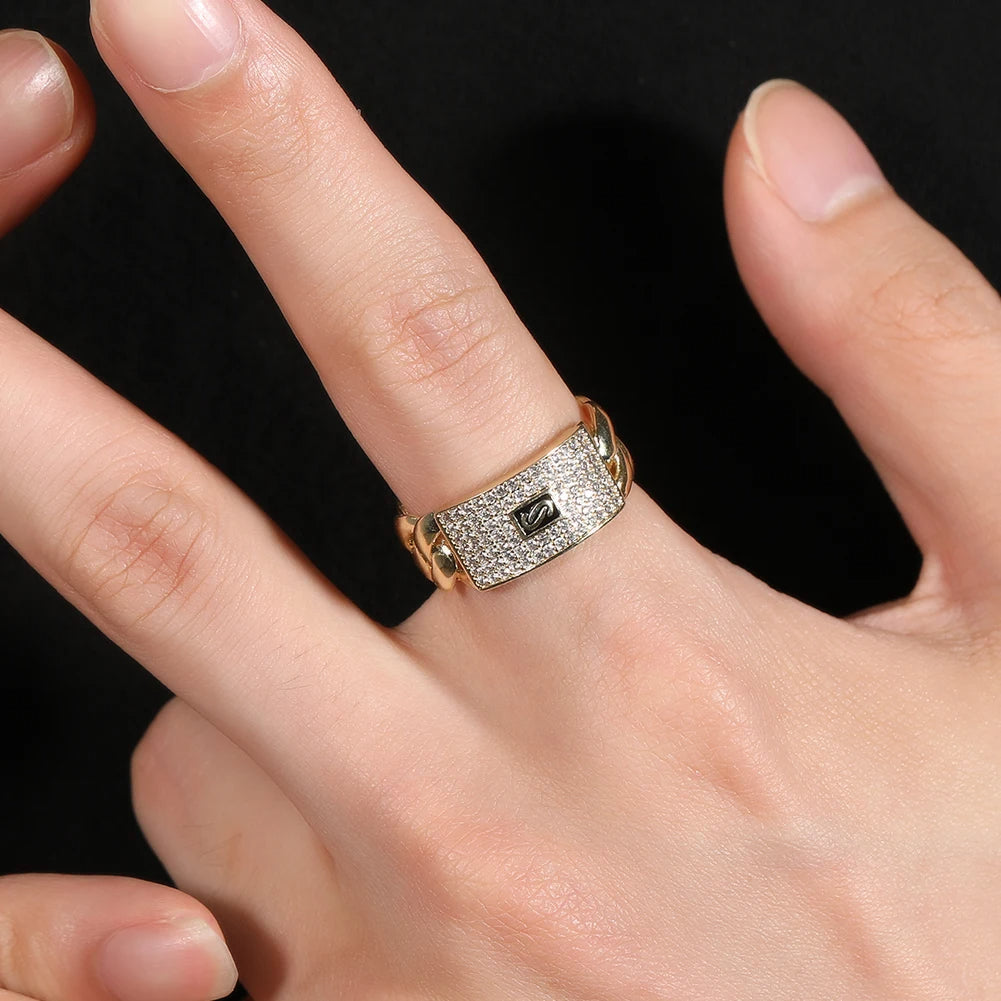 Pavé Link Ring — product and styling view 3
