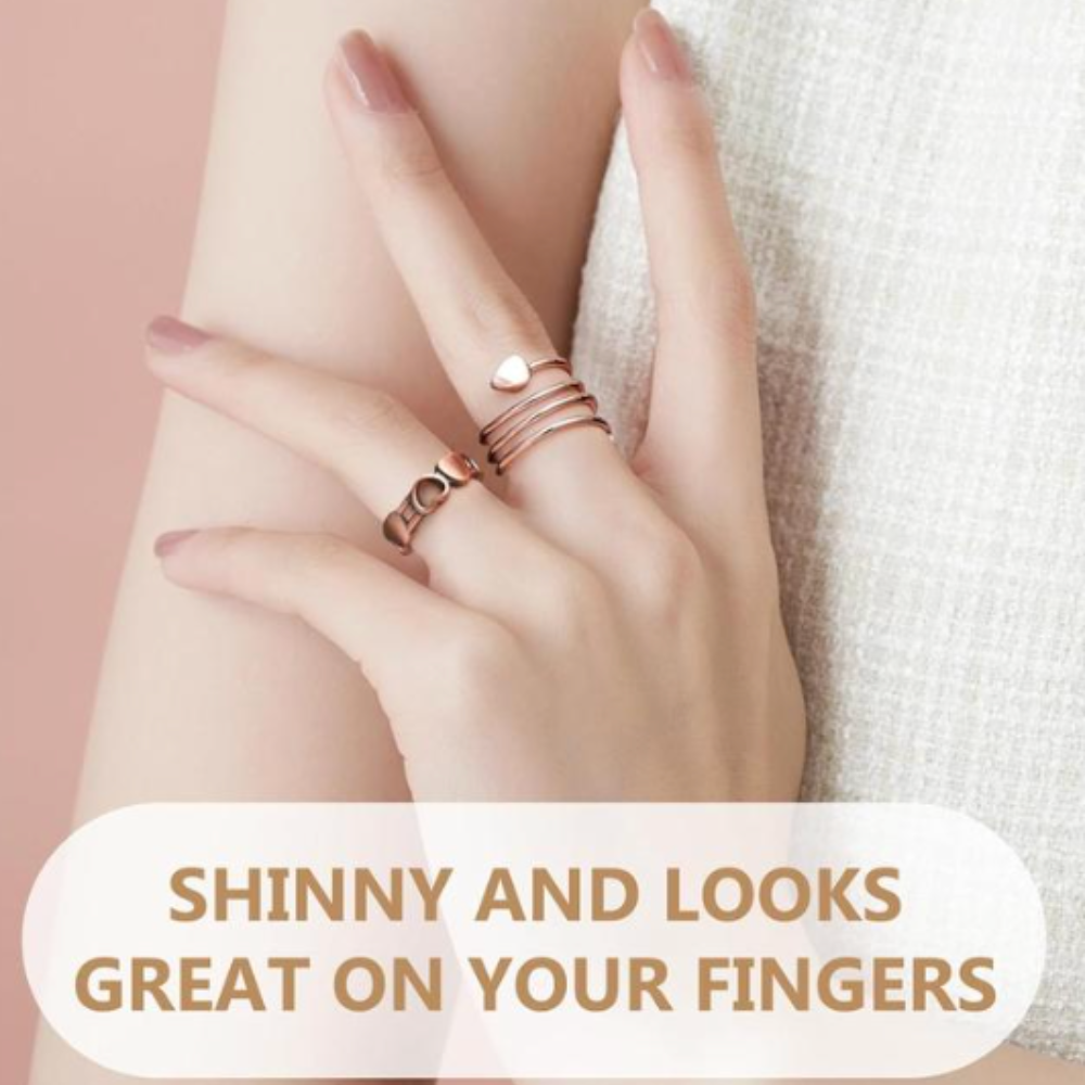 Heart Ring Duo — product and styling view 4